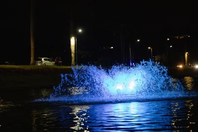Imagem ilustrativa da imagem Lago Jaboti recebe aeradores e ganha iluminação especial