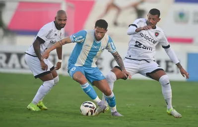 Imagem ilustrativa da imagem Londrina faz primeiro tempo ruim e perde para o Botafogo-PB