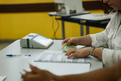 Imagem ilustrativa da imagem Mais de 5 milhões podem ter o título de eleitor cancelado
