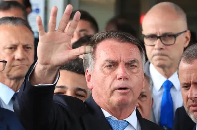 Imagem ilustrativa da imagem Moraes marca interrogatórios de Bolsonaro e outros 7 réus