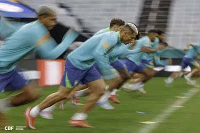 O Brasil não é a única seleção que pode garantir vaga na Copa do Mundo nesta terça-feira (10)