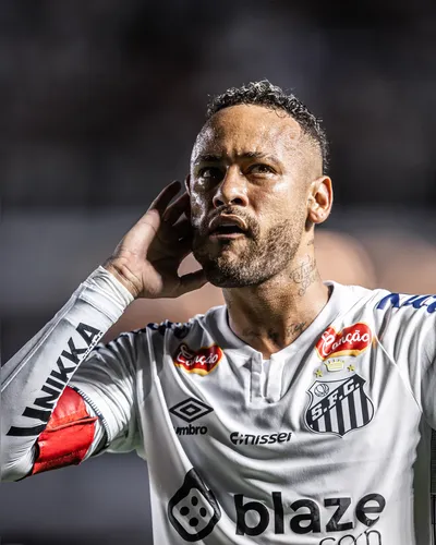 Imagem ilustrativa da imagem Neymar volta à seleção para enfrentar Colômbia e Argentina