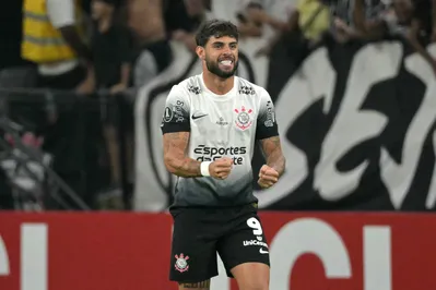 Imagem ilustrativa da imagem No Equador, Corinthians inicia disputa por vaga na fase de grupos