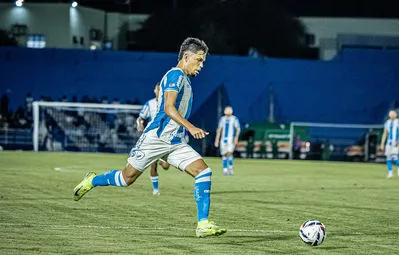 Imagem ilustrativa da imagem Pablo volta aos treinos e pode retomar camisa 9 do LEC