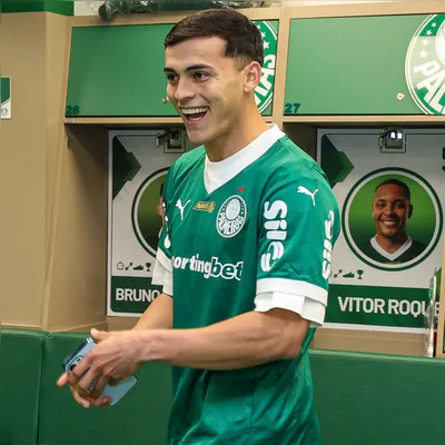 Apresentação de Ramón Sosa, novo atleta da SE Palmeiras, na Academia de Futebol, em São Paulo-SP. (Foto: Fabio Menotti/Palmeiras/by Canon)