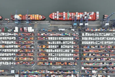 Imagem ilustrativa da imagem Paraná encerra semestre com US$ 11,1 bilhões em exportações