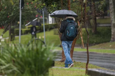 Primeiro fim de semana de agosto terá chuva em boa parte do Paraná, segundo o Simepar