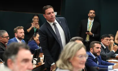 Brasília (DF), 07/05/2025  - Reunião da Comissão de Constituição e Justiça e de Cidadania (CCJ) da Câmara para votar requerimento que pede a suspensão de ação penal contra o deputado Ramagem.Foto: Lula Marques/Agência Brasil
