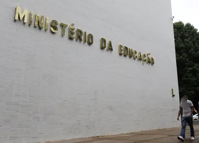 Imagem ilustrativa da imagem Renegociação de dívida do Fies prevê até 180 parcelas