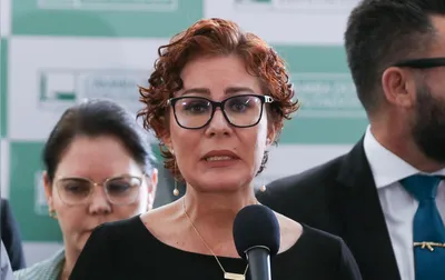 Imagem ilustrativa da imagem STF marca julgamento de Carla Zambelli por porte ilegal de arma