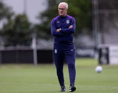 Atual técnico do Corinthians, Dorival vai reencontrar o São Paulo, onde foi campeão da Copa do Brasil em 2023
