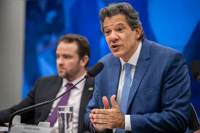 Imagem ilustrativa da imagem Taxação prejudica investimentos e reforça ímpeto arrecadatório do governo, dizem especialistas