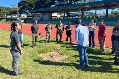 Imagem ilustrativa da imagem UENP promove capacitação para combate à dengue com uso de drones