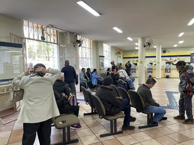 Imagem ilustrativa da imagem Vítimas de fraudes, beneficiários do INSS procuram Correios