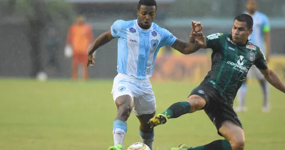 Em 2020, Pastor disputou sete jogos pelo Londrina no Campeonato Paranaense: sendo seis como titular e uma vindo do banco de reservas