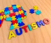 Levantamento mapeia 150 falsas 'curas' para o autismo