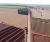 Pavimentação de estrada beneficia pequenos produtores de Paraíso do Norte
