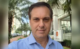 Autor de Londrina lança livro sobre o direito à aprendizagem