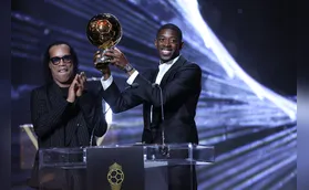 Dembélé bate Lamine Yamal e leva a Bola de Ouro