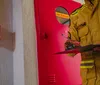 Bombeiros orientam a população sobre emergências em locais com grandes públicos