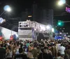 Carnaval no litoral do Paraná reuniu quase 500 mil pessoas no fim de semana