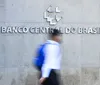 Copom se reúne sob pressão do petróleo e deve iniciar corte de juros