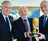 Em Brasília, presidente da Fifa diz futebol une o mundo