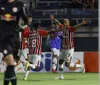 São Paulo e Palmeiras vencem e vão às semifinais