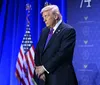 Trump pede tratado nuclear novo e ‘modernizado’ entre EUA e Rússia