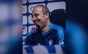 Boa estreia do Londrina não ilude Allan Aal: "Muito a melhorar"