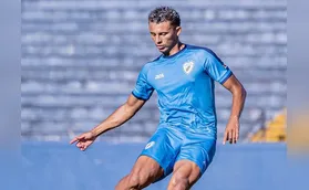 Londrina anuncia volante ex-Athletico e aguarda BID