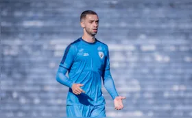 Zagueiro do Londrina volta a ser titular após 20 meses e comemora