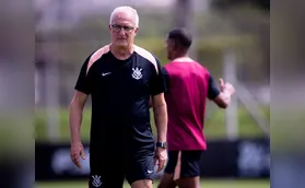 Athletico recebe o Corinthians em jogo atrasado