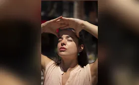 Como o calor pode intensificar as crises de dor de cabeça