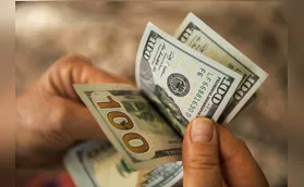 Dólar cai a R$ 4,91, menor valor em mais de dois anos