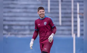 Kozlinski divide mérito com preparador de goleiros do Londrina
