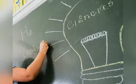 Novo piso do magistério é comemorado, mas prefeitos temem impacto
