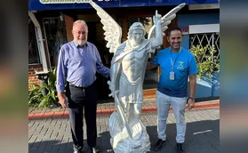 Obelisco de São Miguel do Arcanjo em Londrina