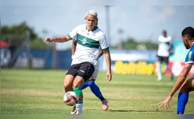 Pedro Rangel faz gol de tiro de meta e Coritiba vence Cianorte