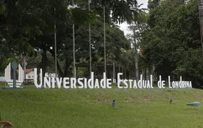 Docentes paralisam atividades na UEL