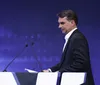 Discurso de Flávio Bolsonaro nos EUA divide setor produtivo