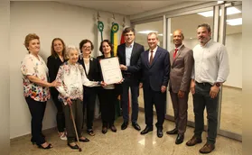Diploma de Reconhecimento Público para indústria londrinense
