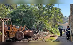 Força-tarefa realiza limpeza no Marco Zero de Londrina