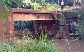 Interditada há 50 dias, ponte provisória do Armarinho Paulista será de madeira