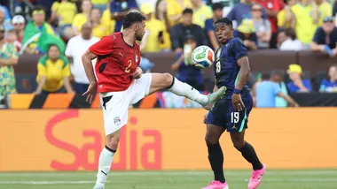 CLEVELAND, OHIO - JUNE 06: Yasser Ibrahim of Egypt competes for the ball against Endrick of Brazil during the international friendly match between Brazil and Egypt at Huntington Bank Field on June 06, 2026 in Cleveland, Ohio. Kirk Irwin/Getty Images/AFP (Photo by Kirk Irwin / GETTY IMAGES NORTH AMERICA / Getty Images via AFP)