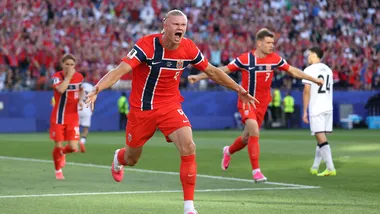 FOXBOROUGH, MASSACHUSETTS - JUNE 16: Erling Haaland #9 of Norway celebrates scoring his team's first goal during the FIFA World Cup 2026 Group I match between Iraq and Norway at Boston Stadium on June 16, 2026 in Foxborough, Massachusetts. Justin Setterfield/Getty Images/AFP (Photo by Justin Setterfield / GETTY IMAGES NORTH AMERICA / Getty Images via AFP)