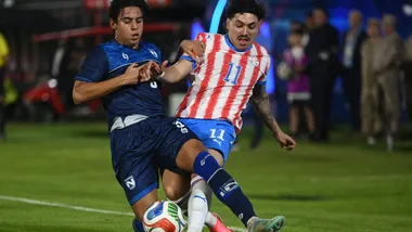Maurício, do Palmeiras, pode ser a novidade do Paraguai como titular na estreia da Copa do Mundo