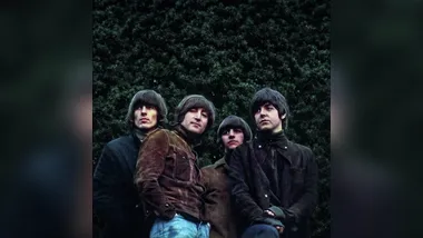 The Beatles: o álbum 'Rubber Soul' volta em impressionantes mixagens, a edição DeLuxe traz um livro de capa dura