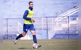 Afundado na ZR, Londrina visita o Sport no Recife