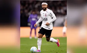 Corinthians renegocia com Memphis e chega a acordo por renovação